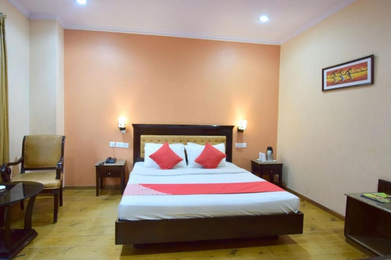 Goroomgo Marc Shimla Near Mall Road - Luxury Room - Excellent Service - Ample Parking - Best Hotel In شيملا المظهر الخارجي الصورة