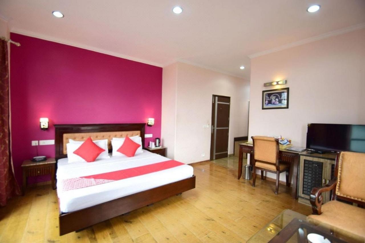 Goroomgo Marc Shimla Near Mall Road - Luxury Room - Excellent Service - Ample Parking - Best Hotel In شيملا المظهر الخارجي الصورة