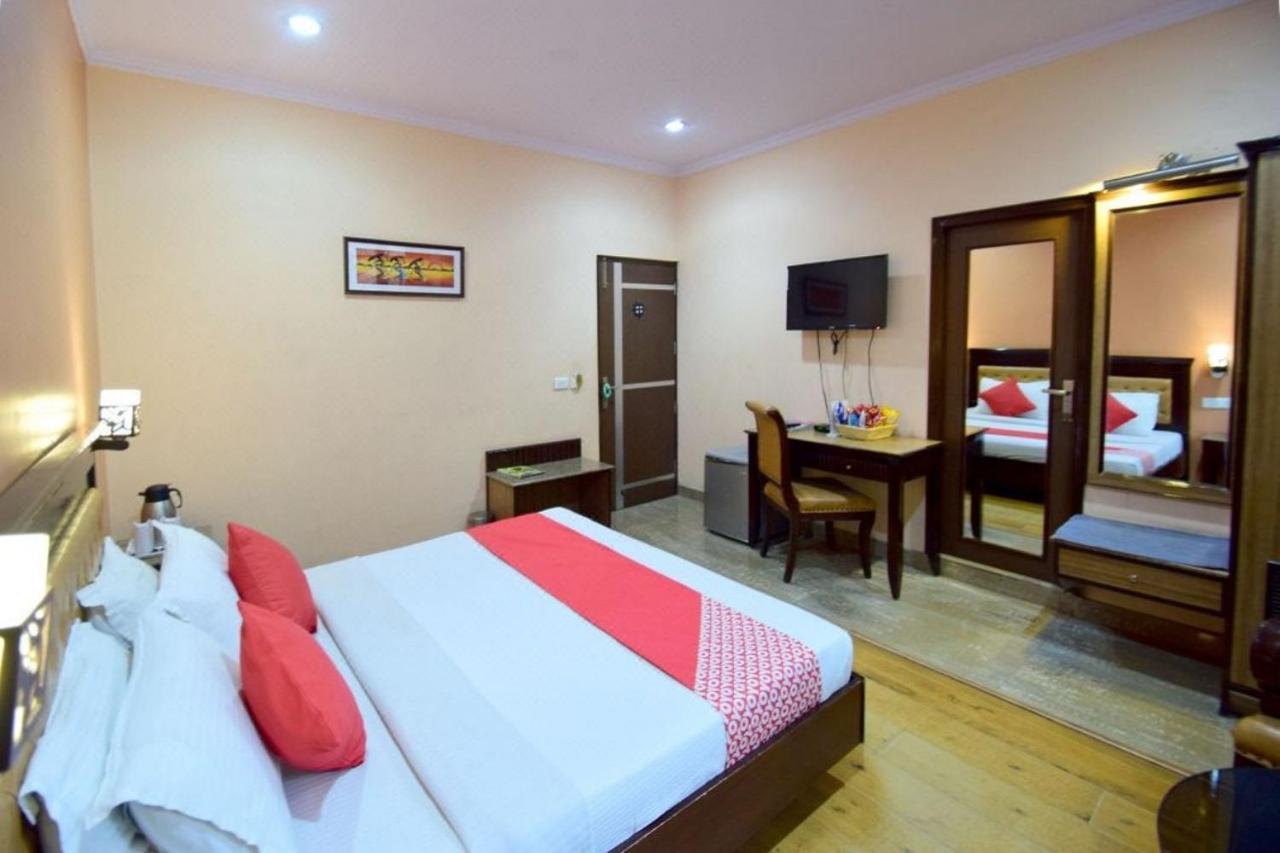 Goroomgo Marc Shimla Near Mall Road - Luxury Room - Excellent Service - Ample Parking - Best Hotel In شيملا المظهر الخارجي الصورة